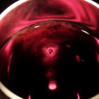 Rotwein im Glas