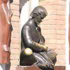 Schneider-Wibbel-Statue
