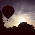 Heißluftballon in der Abendsonne