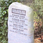 Grabmal von Johann Esser