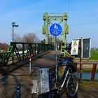 Hubbrücke und Fahrrad