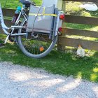 Huhn und Fahrrad